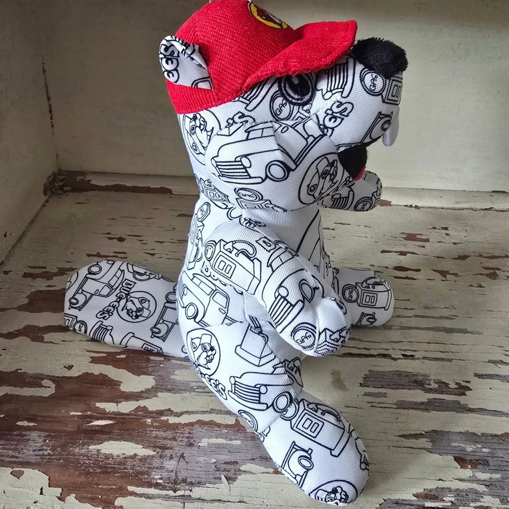 Buc-ees‎ Beaver Plush Black White Doodle Gas Station Graphic Collectible Toy 9in
